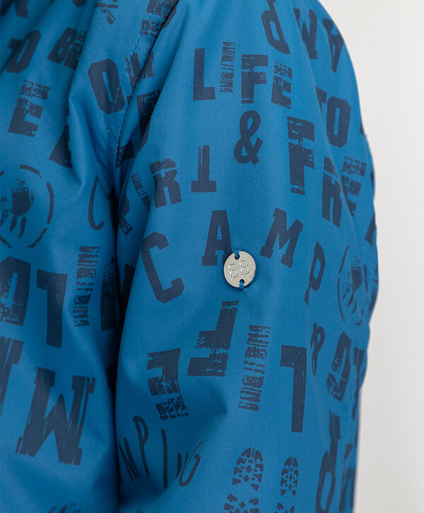Синяя ветровка с орнаментом Button Blue