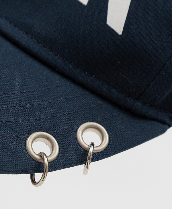 Синяя бейсболка Button Blue