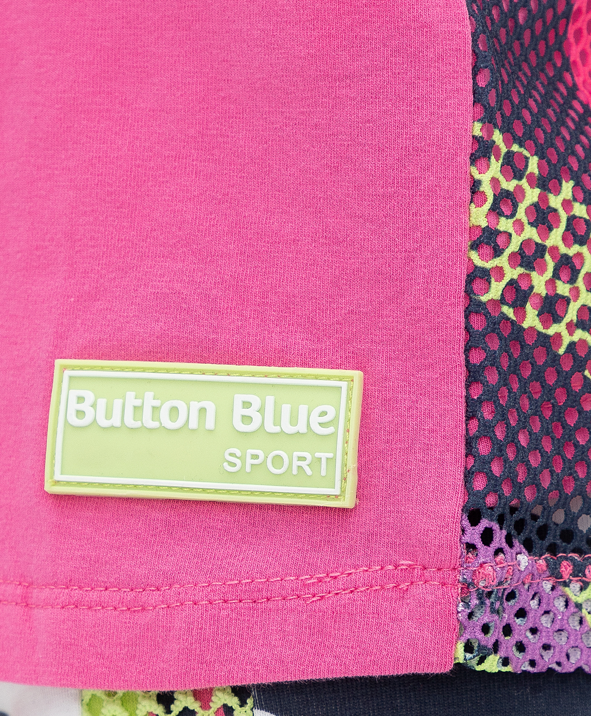Розовая футболка Button Blue