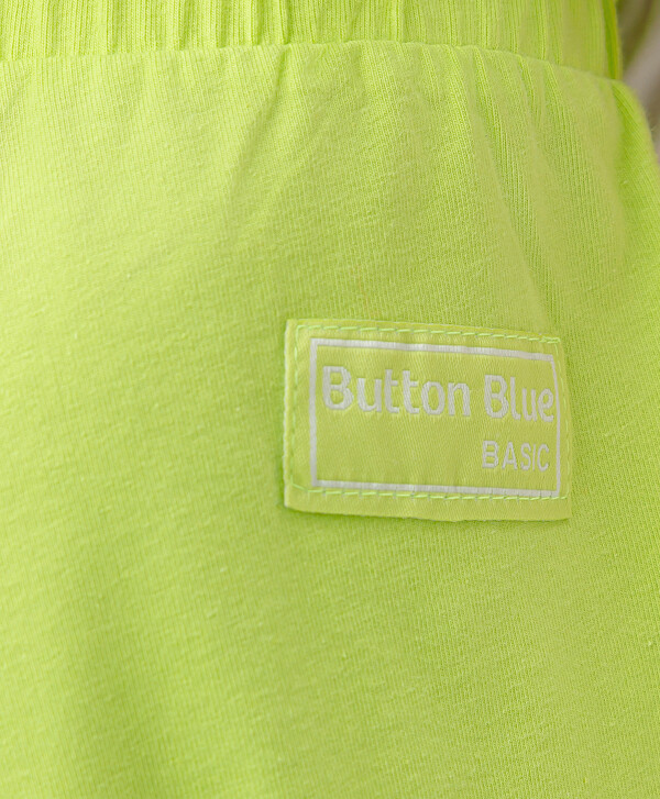 Шорты салатовые с патчем-нашивкой Button Blue