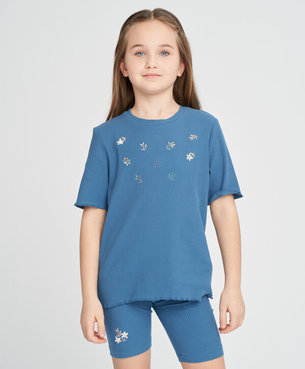 Футболка для девочки синяя облегающая с коротким рукавом и вышивкой Button Blue