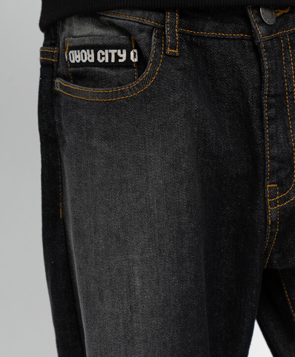 Черные свободные джинсы Button Blue