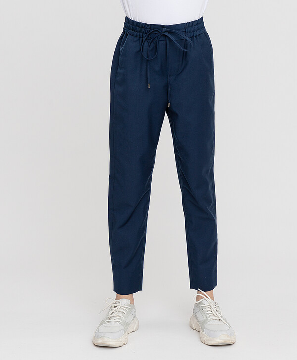 Брюки базовые прямого кроя из мягкой ткани синие Button Blue