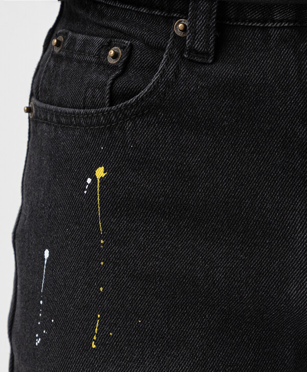 Джинсы relaxed fit черные Button Blue
