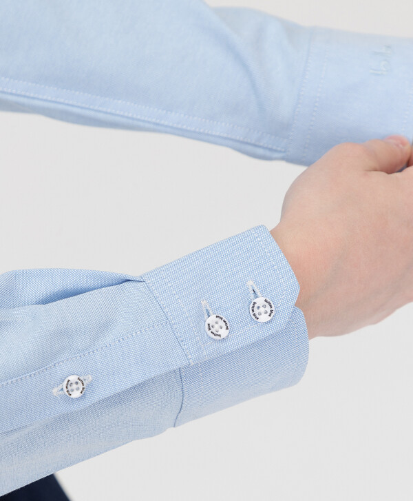 Сорочка классическая голубая Button Blue