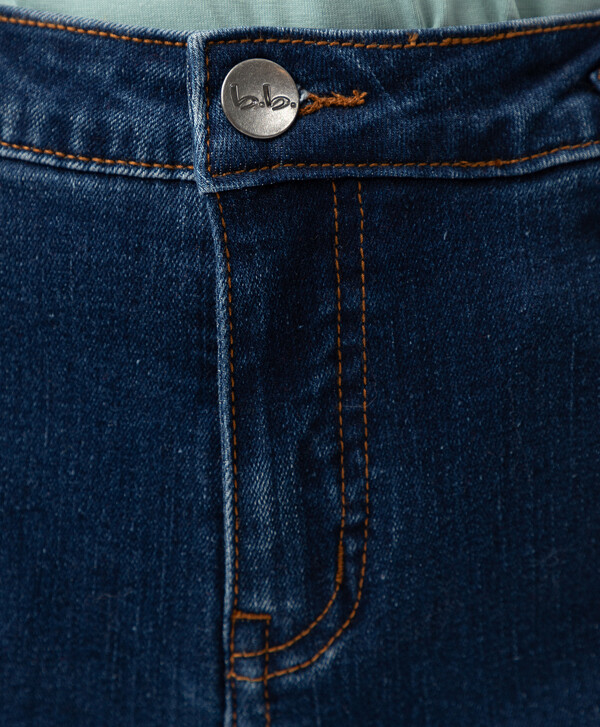 Джинсы с широким клёшем синие Button Blue