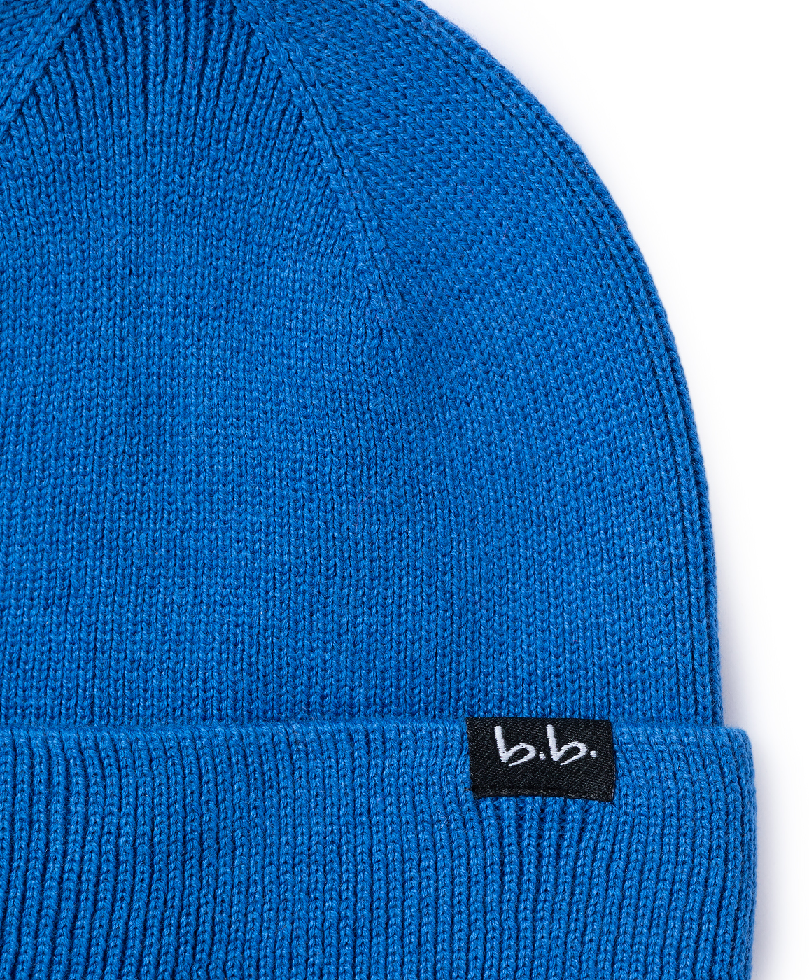 Шапка вязаная в рубчик однослойная для мальчика синяя Button Blue