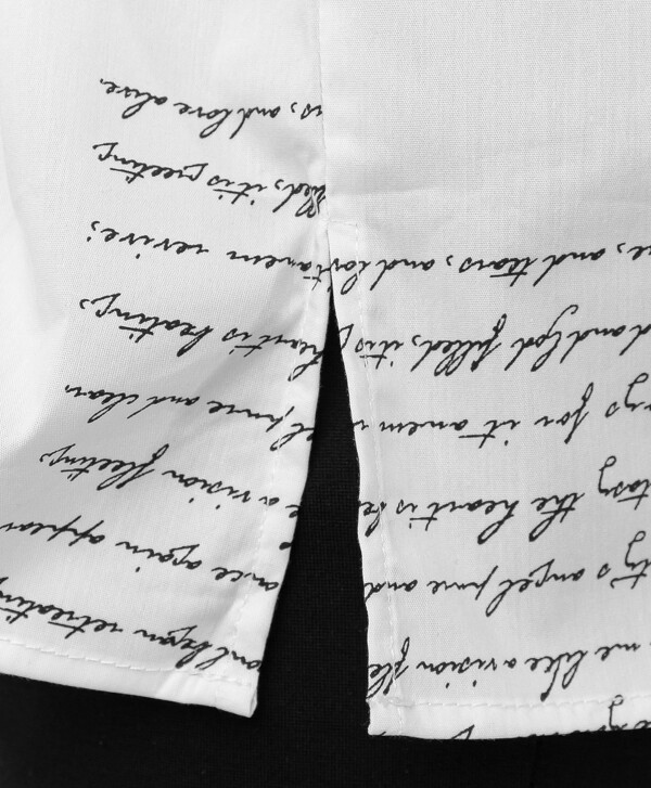 Рубашка белая с длинным рукавом и текстовым принтом на пуговицах для девочки Button Blue