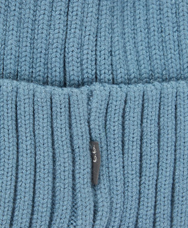 Шапка детская вязаная с отворотом голубая Button Blue