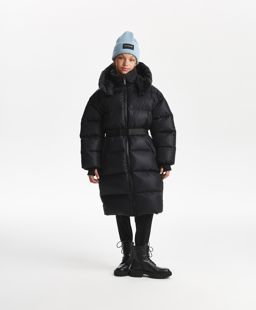 Пальто для девочки зимнее стёганое на искусственном пуху черное Gulliver